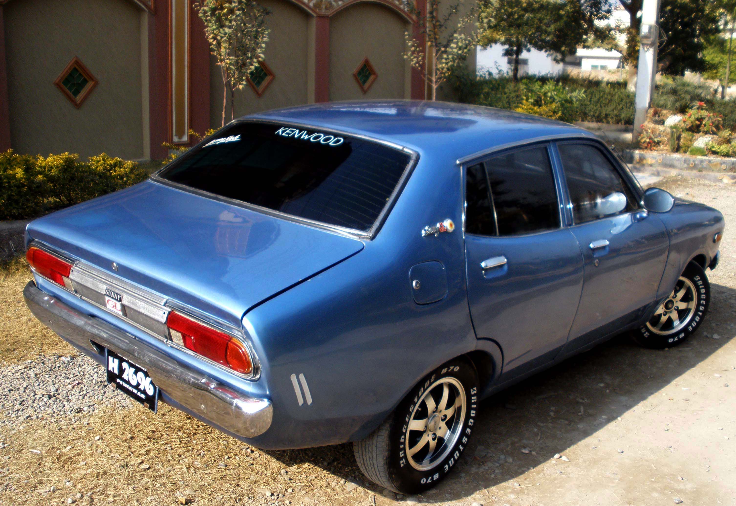 Nissan Datsun 140j